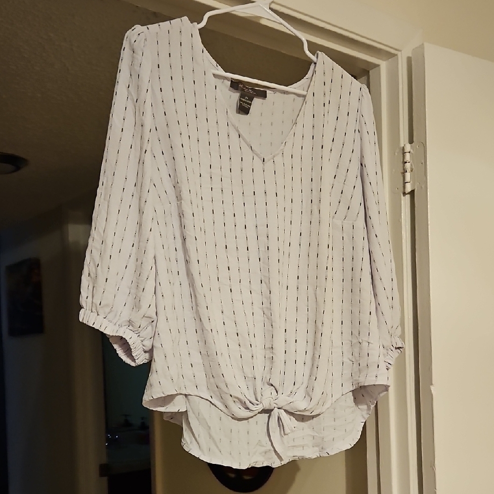 Cream Tie Front 3/4 Sleeve Blouse